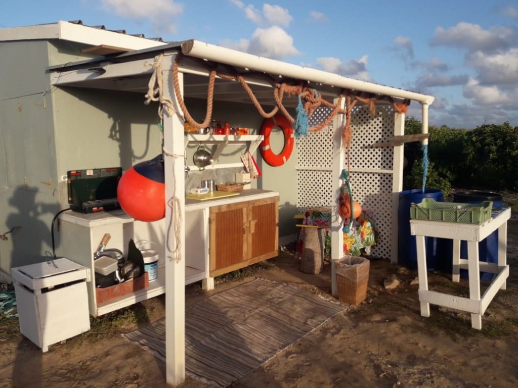 frangipani outdoor kitchen