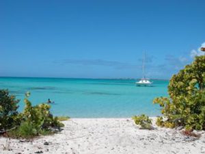 white-bay-at-spanish-point-01